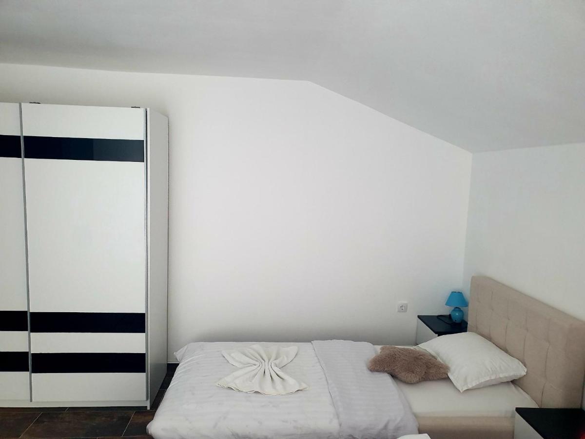 Motel Aladin 카진 외부 사진